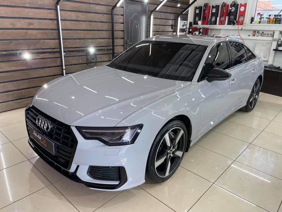 Audi Q5  Audi