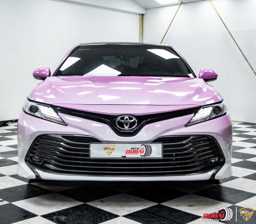 Wrap Đổi Hai Màu Trắng Hồng Toyota Camry Hybrid